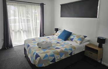 Family Courtyard Apt