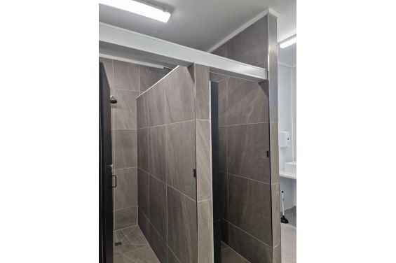 Mixed 4 Bed Dorm - shared bathroom