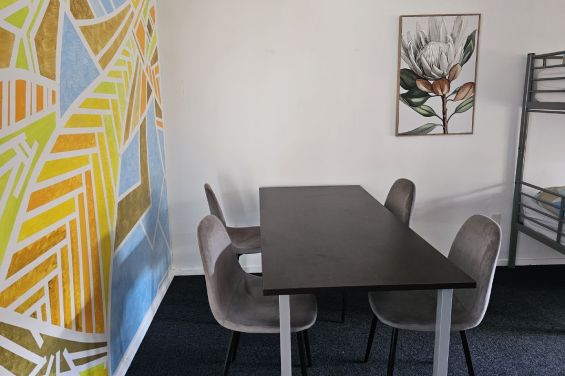 Family Courtyard Apt - dining table